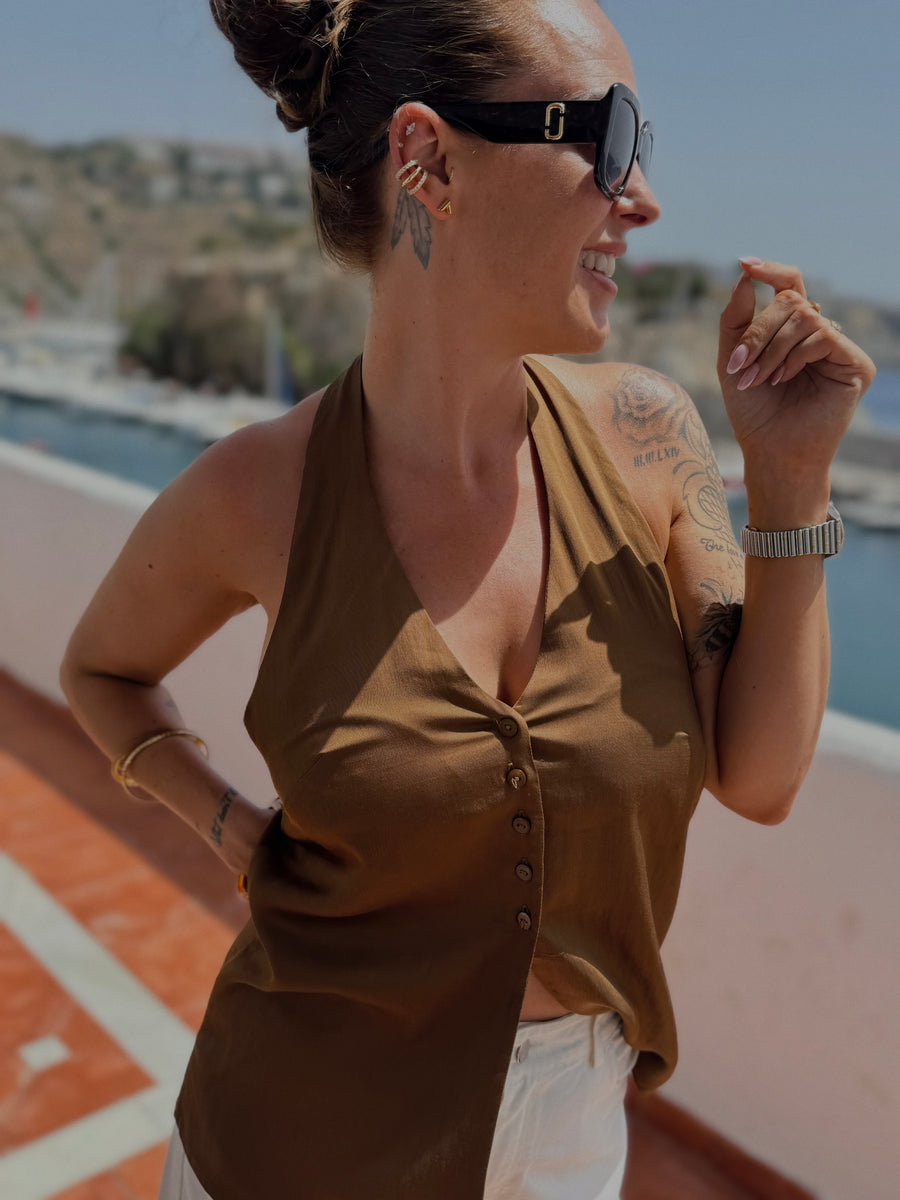 Top NAYARA