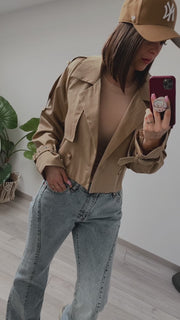 Short trench coat